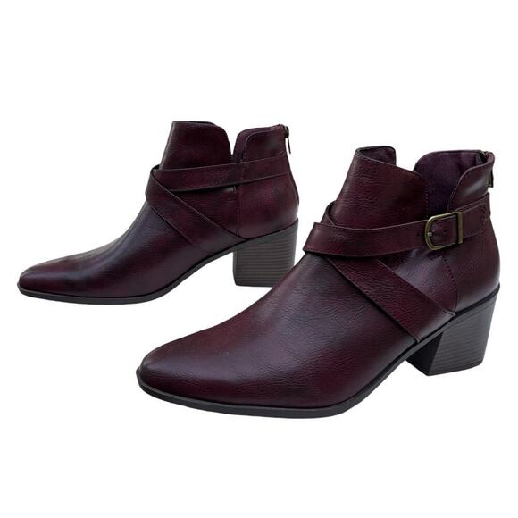 Frye & Co Pembrooke Boots Size 11 color Redwood Brown Faux Leather Ankle Booties - Picture 3 of 7